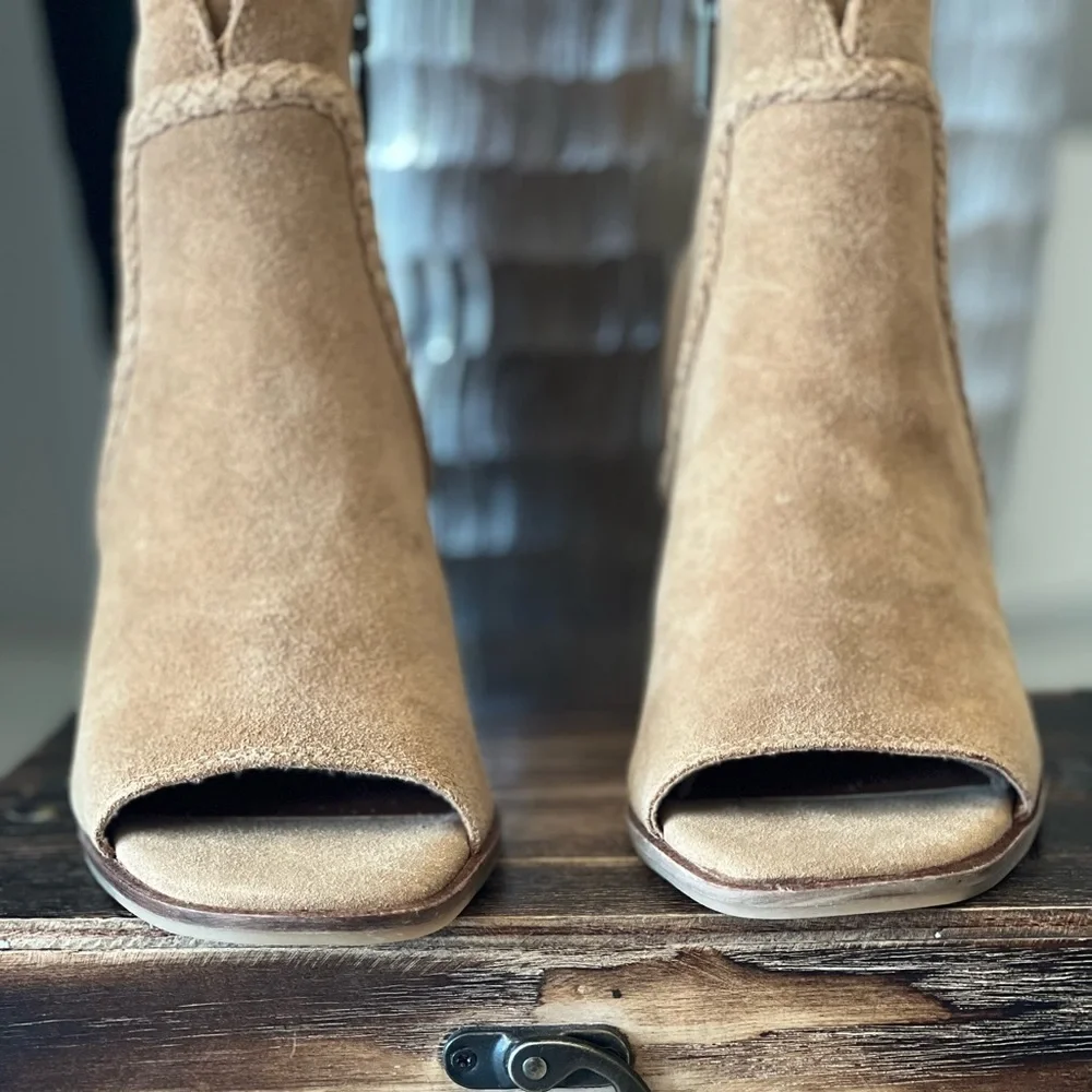 Lucky Brand Lureli Wedge Booties in Tan - Picture 6 of 9